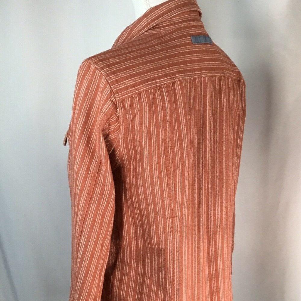 Duluth Trading Co~Work Shirt~Popover~Contrast Cuff - Picture 5 of 8